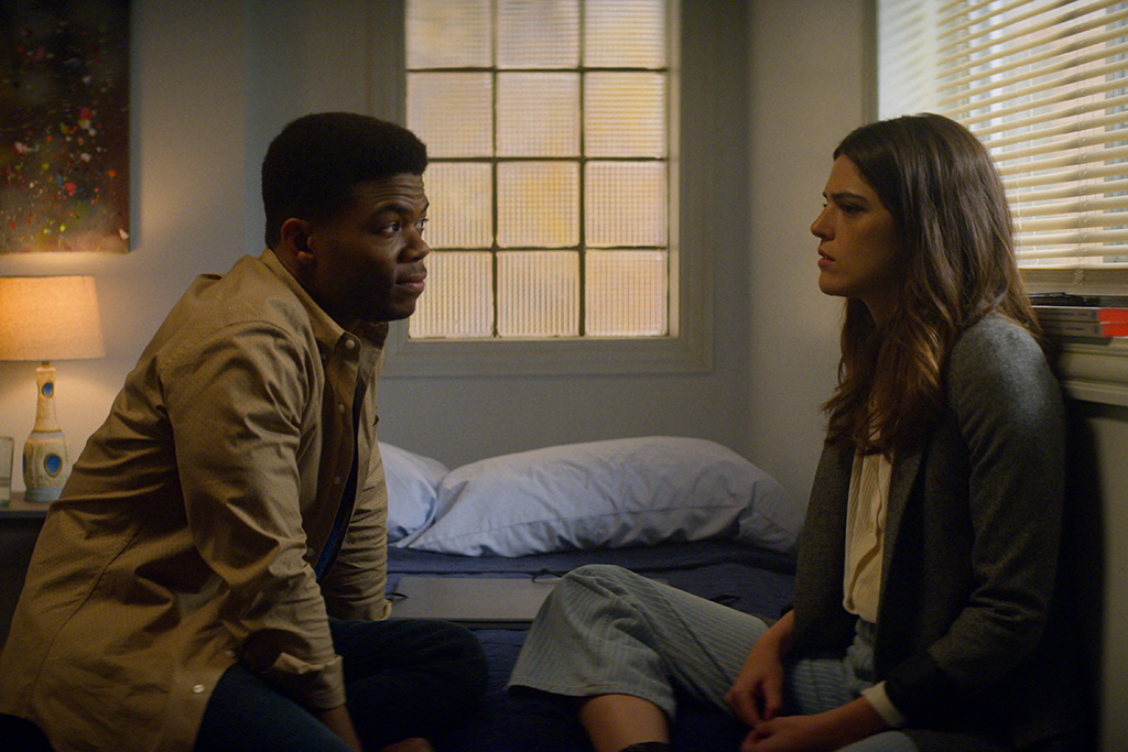 A Tale Of Two Different Netflix Shows Ending E News Canada